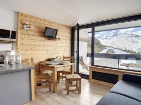 Studio rénové au centre avec balcon - FR-1-344-926